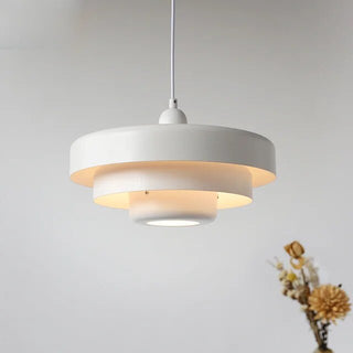 Möni - Elegant Bauhaus-pendel til dit hjem med loftlampe